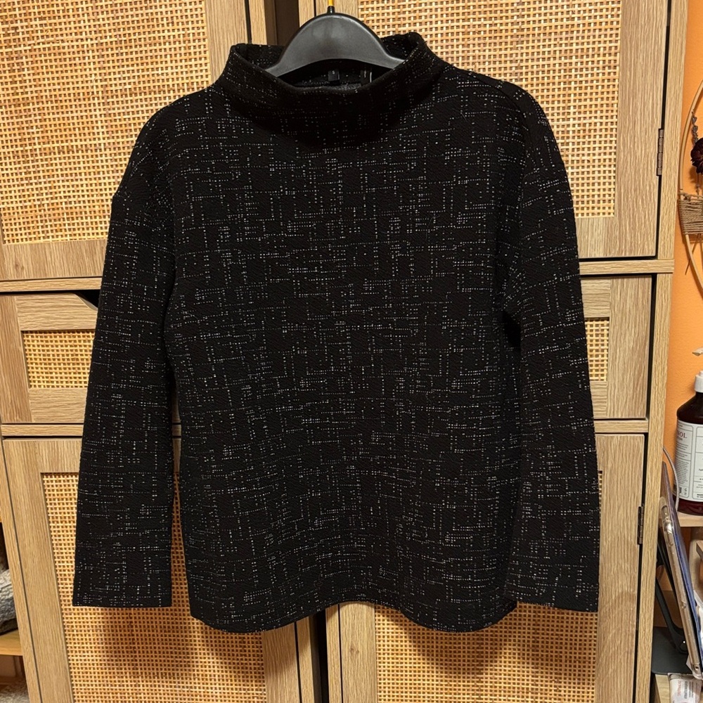 Theory cropped Elegant Black Women's Sweater, cotton blend. Size S